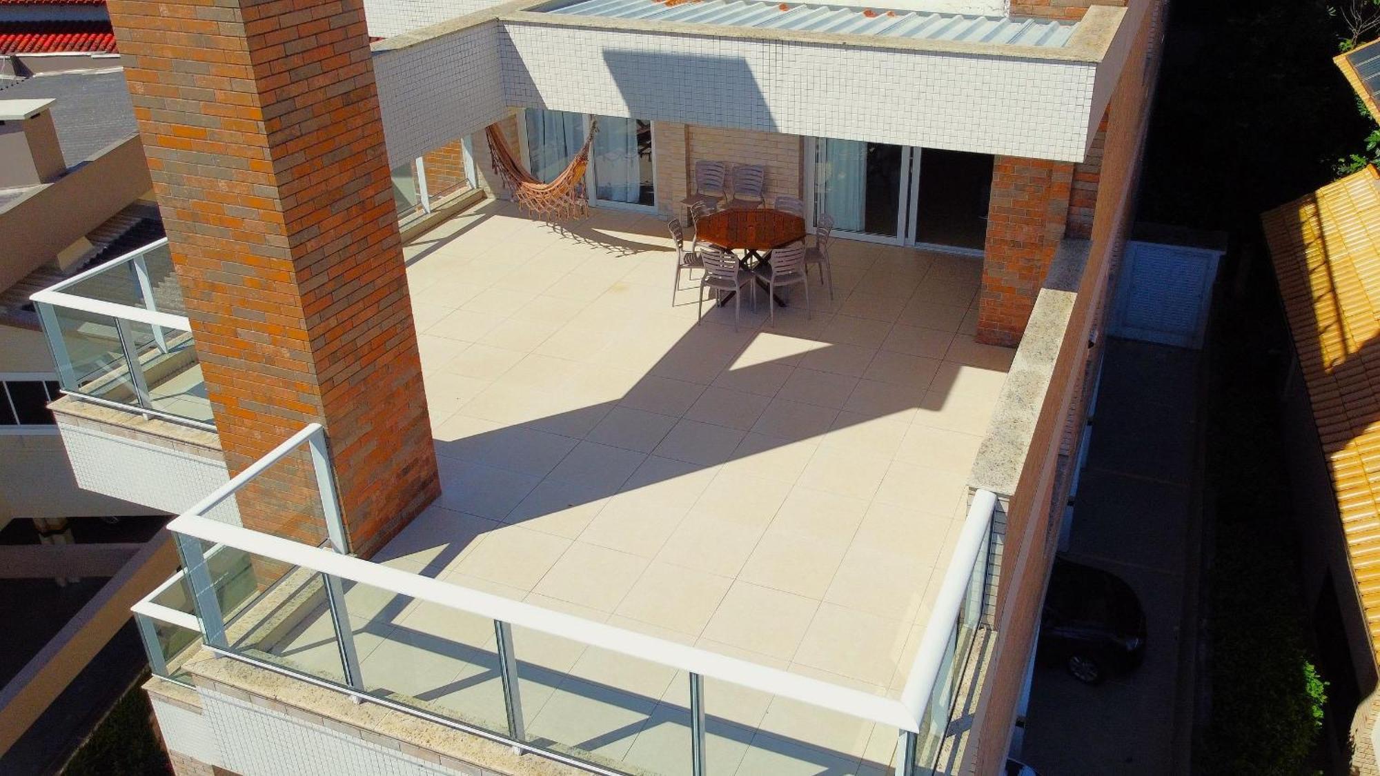 1083 - Apartamento Com Vista Para O Mar Em Bombinhas Exterior foto
